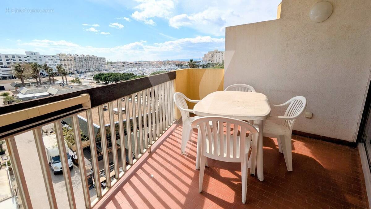 Appartement à CANDILLARGUES