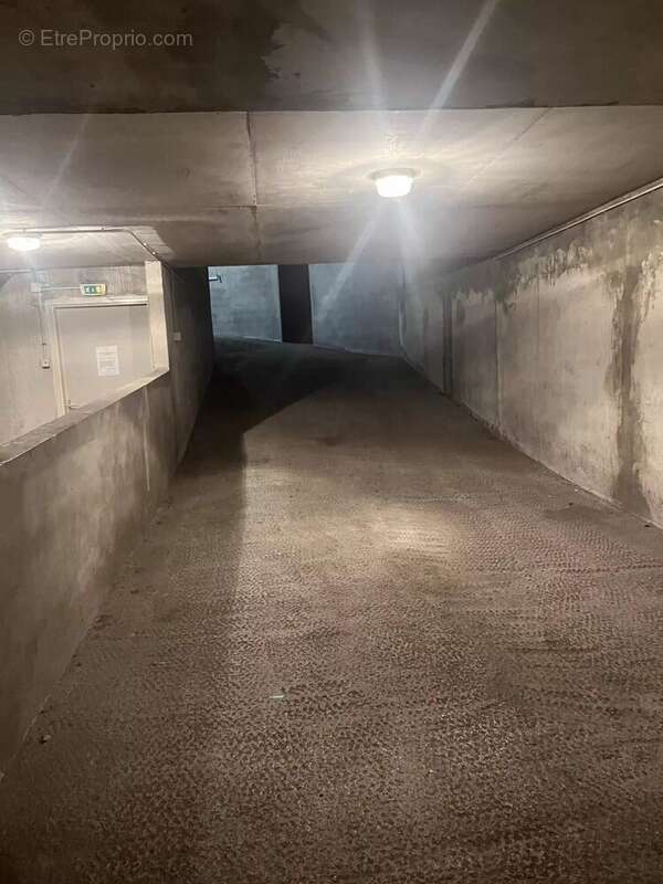 Parking à NICE