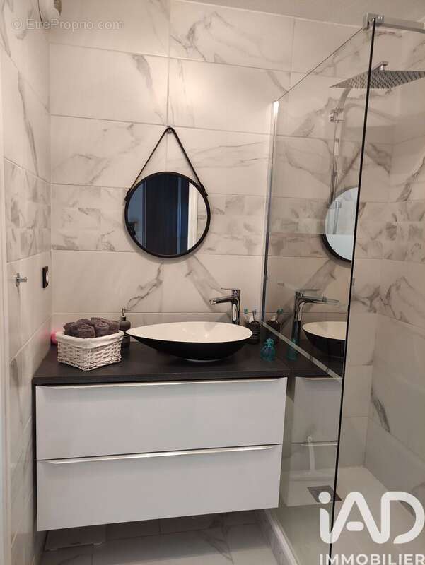 Photo 9 - Appartement à LESPINASSE