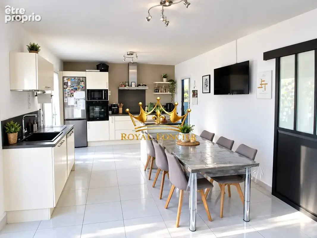 Maison 4 pièces 77 m² à vendre à La Guerche (37350) - photo 3