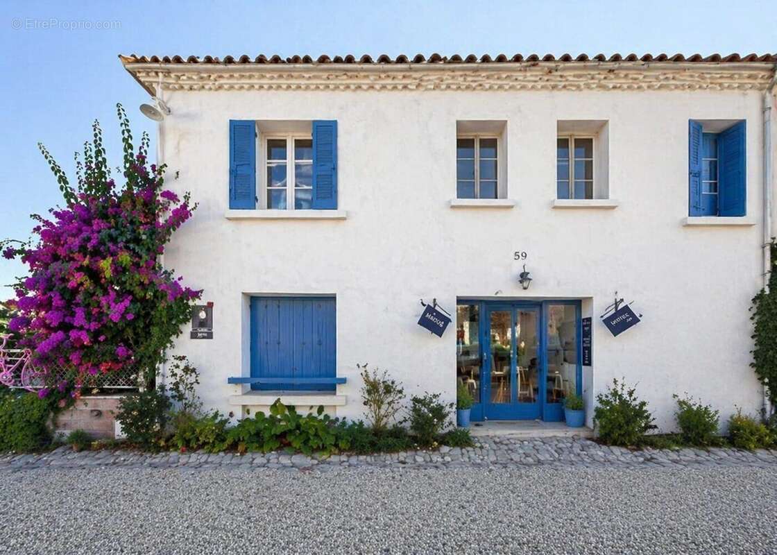 Maison à TALMONT-SUR-GIRONDE