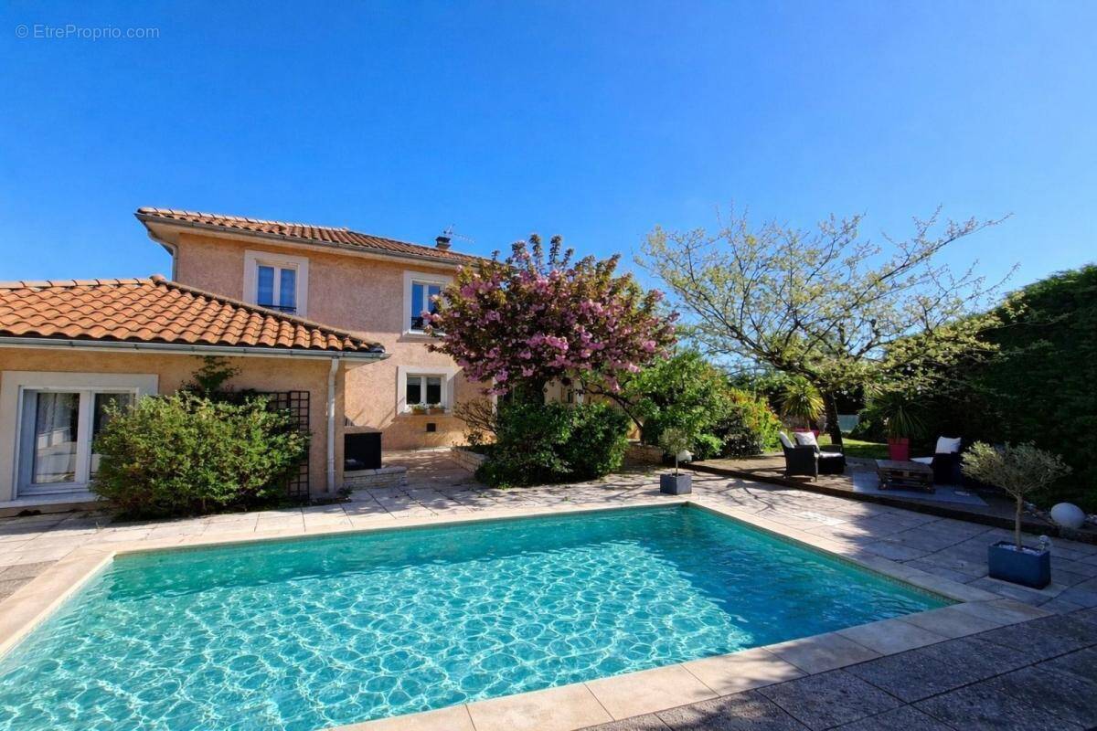 Maison à MARCY-L'ETOILE