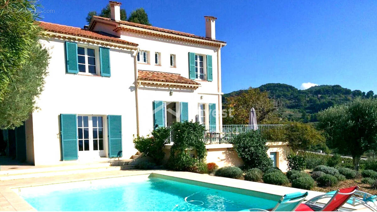 Maison à LE CASTELLET