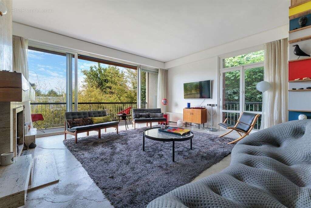 Saint cloud  montretout 92210 - maison 310 m² - 5/6 chambres + 2/3 bureaux  700 m² terrain - parking - photo 4