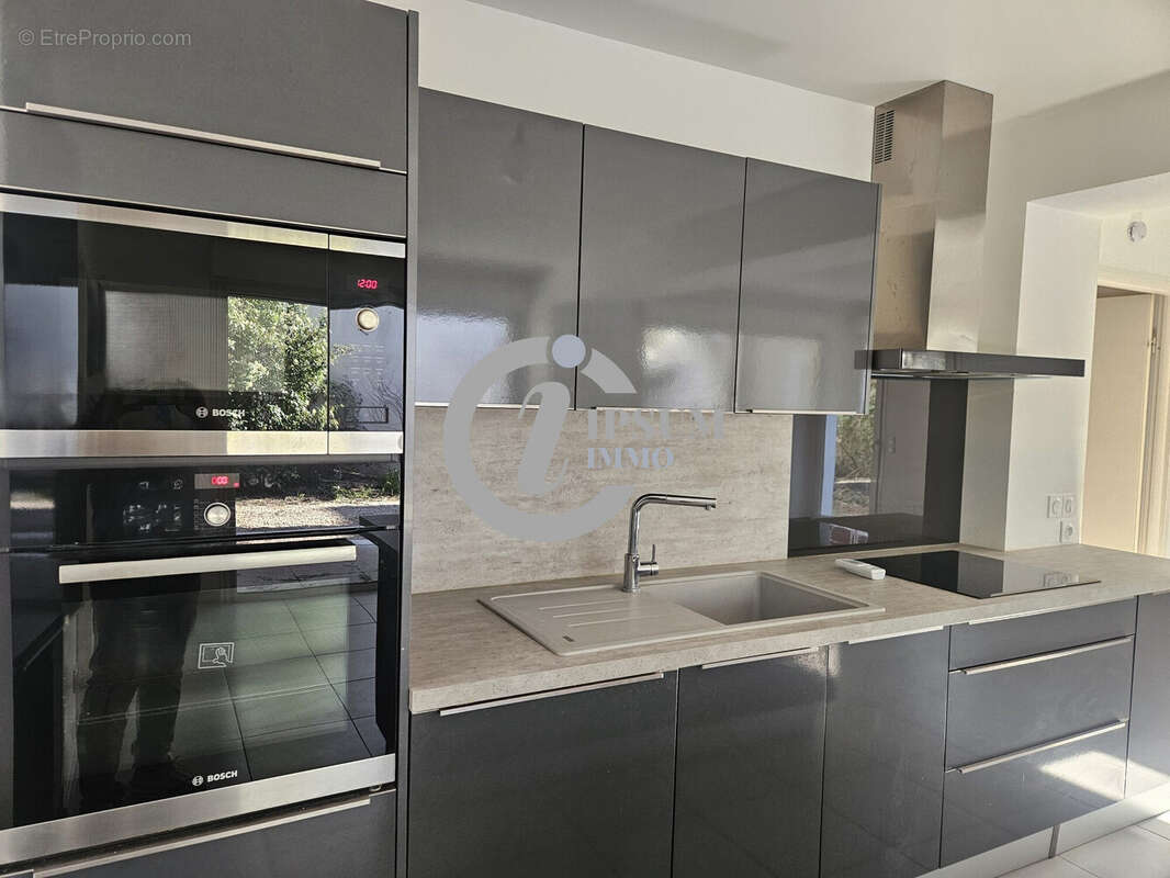 Appartement à CASTELNAU-LE-LEZ