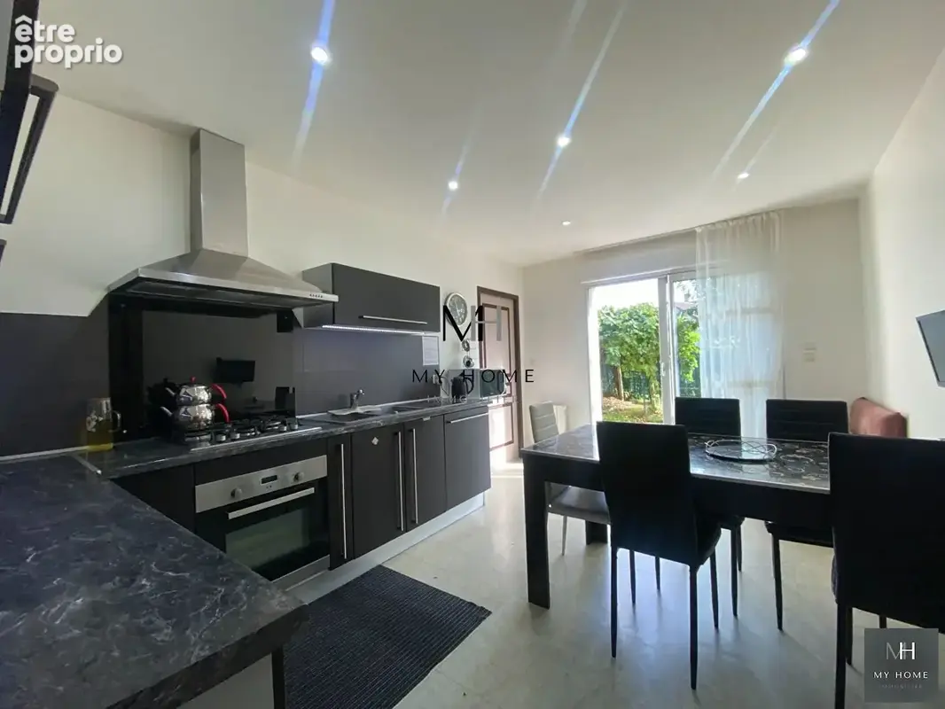 Maison 5 pièces 98 m² à vendre à Alencon (61000) - photo 4