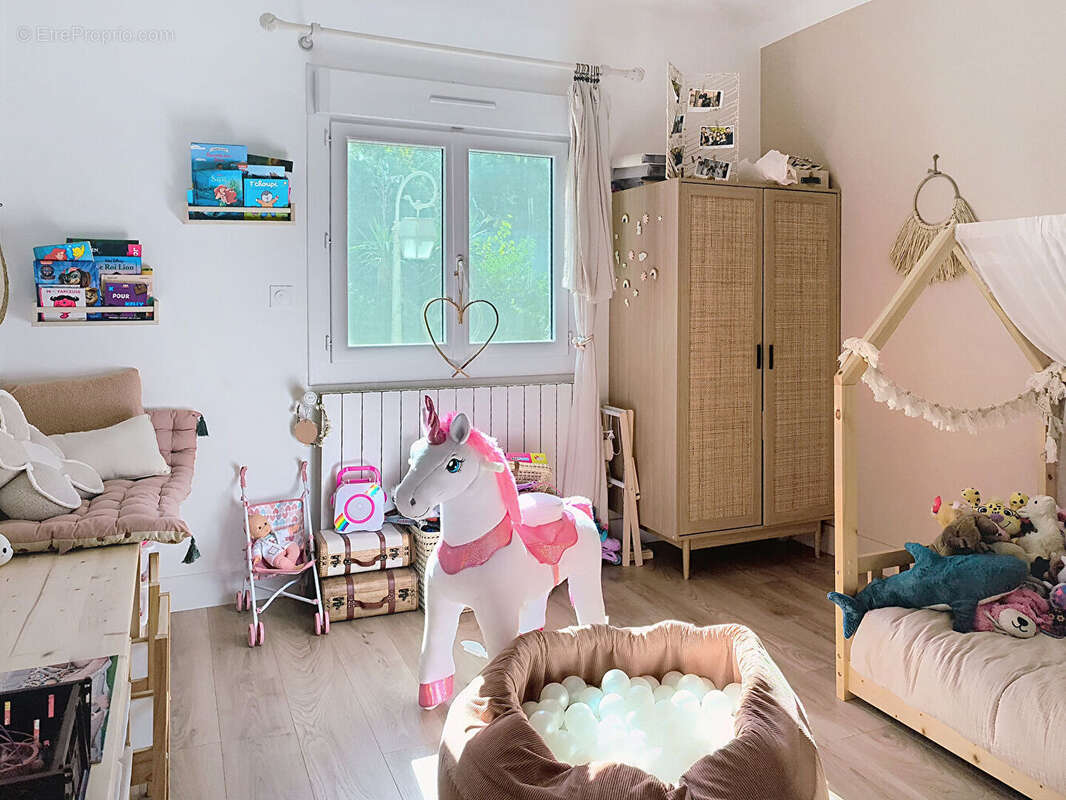 Maison à LES ANGLES