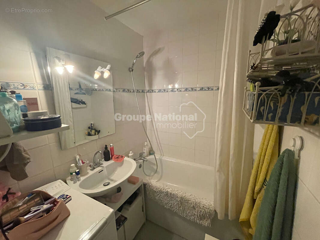 Appartement à SAUSSET-LES-PINS