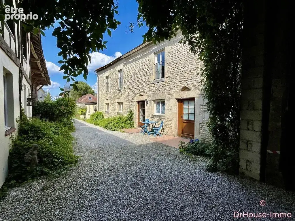Maison 25 pièces 657 m² à vendre à Eclance (10200) - photo 12