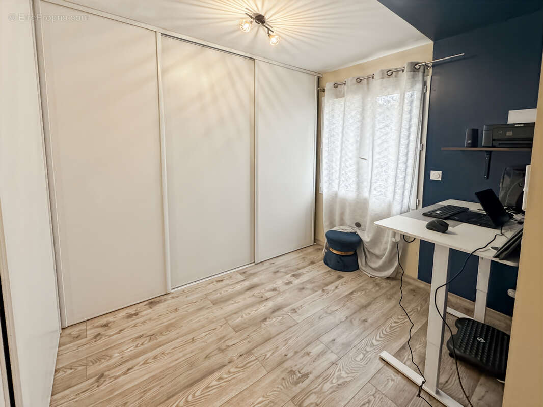 Maison à PAREMPUYRE