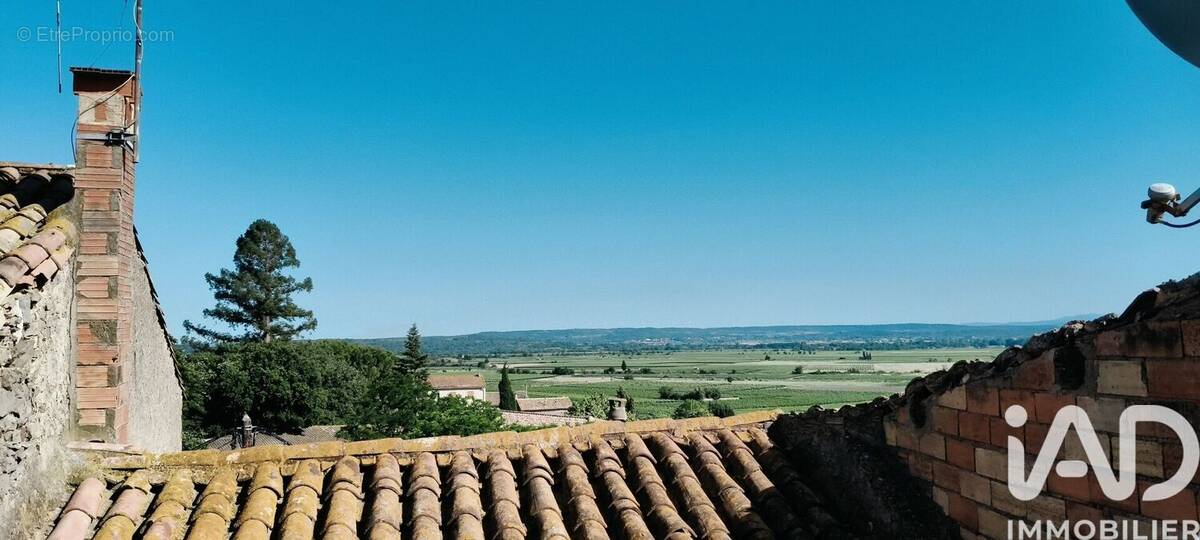 Photo 1 - Maison à AZILLE