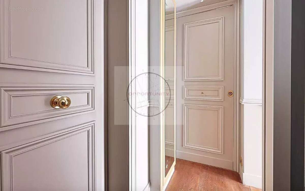 Appartement à PARIS-19E