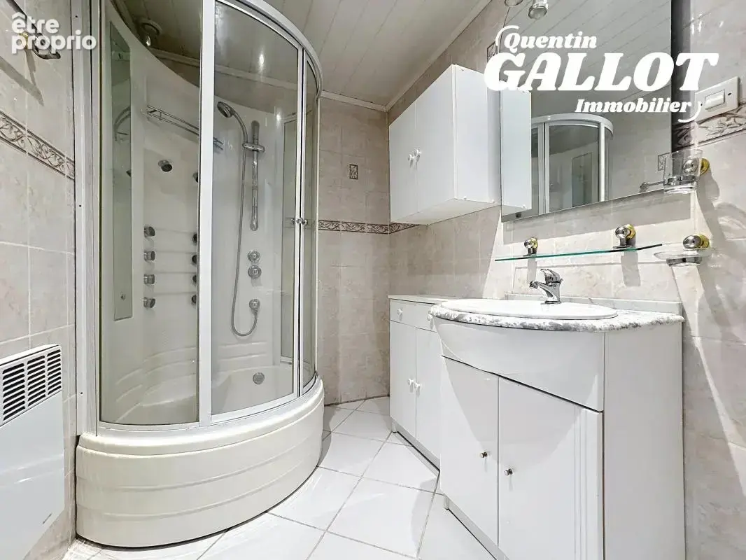 Maison 4 chambres, jardin + garage - photo 5