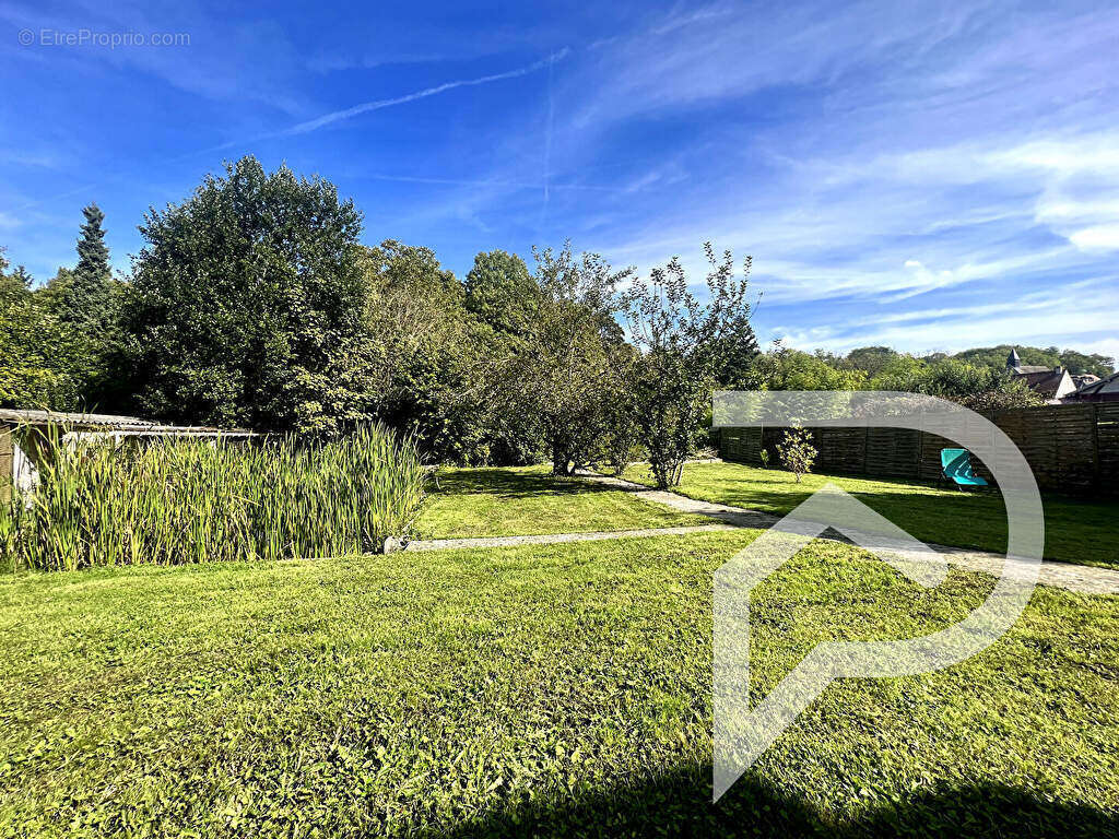 Maison à CREPY-EN-VALOIS