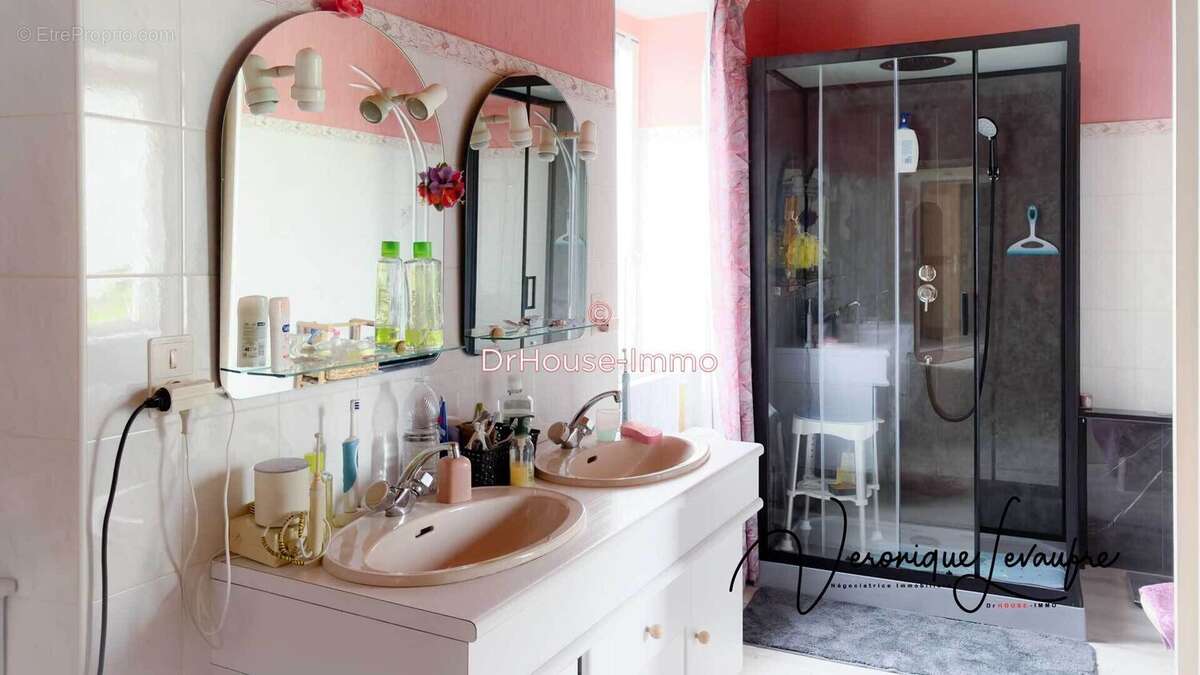 Maison 247 m² à Blainville-Sur-Mer  - photo 9