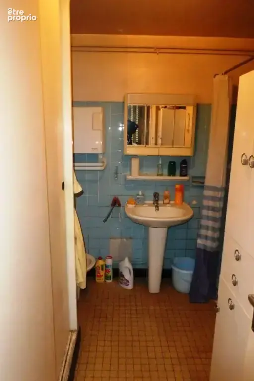 Centre bourg - maison avec jardin et dependances - 49900 € - photo 18