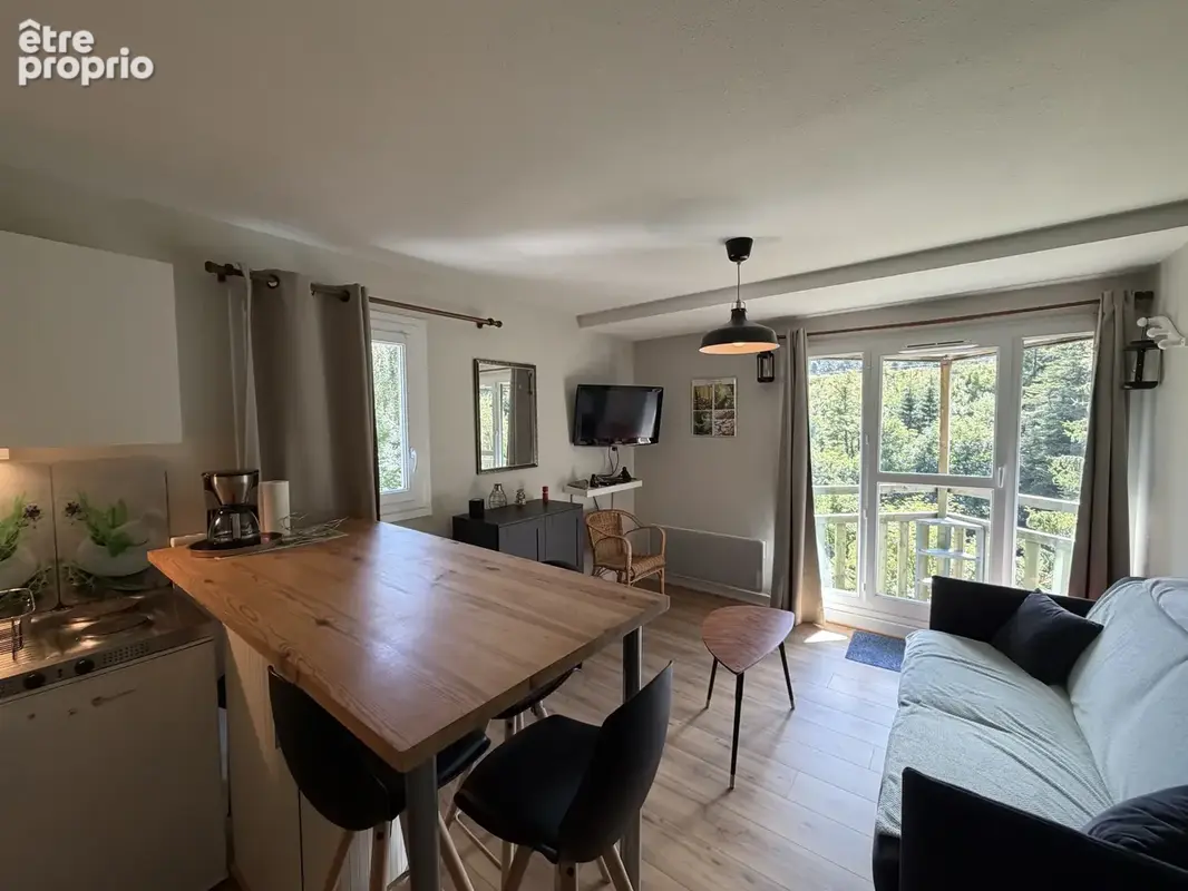 Appartement à LAVEISSIERE