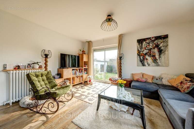 CHATOU HAUT - Maison 4 CH + Dépendance - photo 5