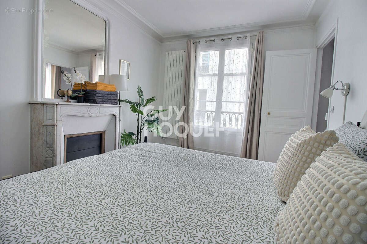 Appartement à PARIS-9E