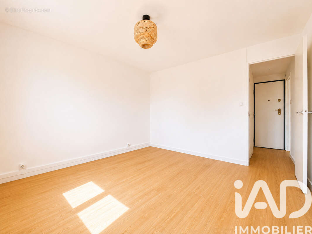Photo 3 - Appartement à MARSEILLE-12E