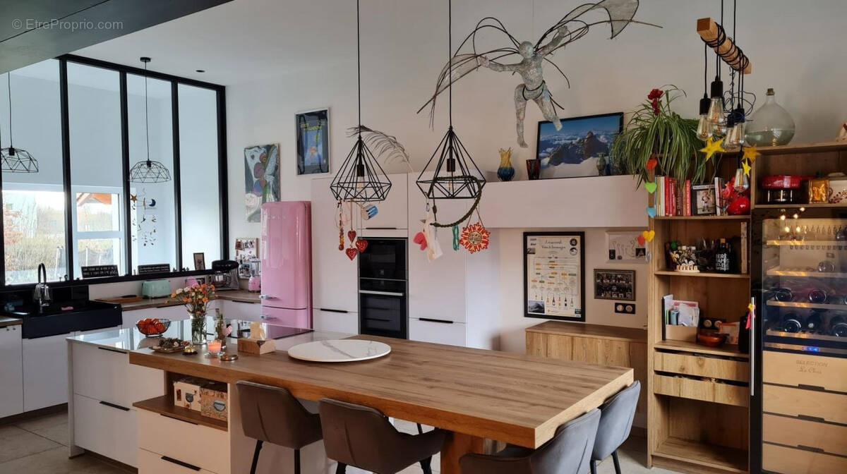 Maison à CHATEAU-SALINS