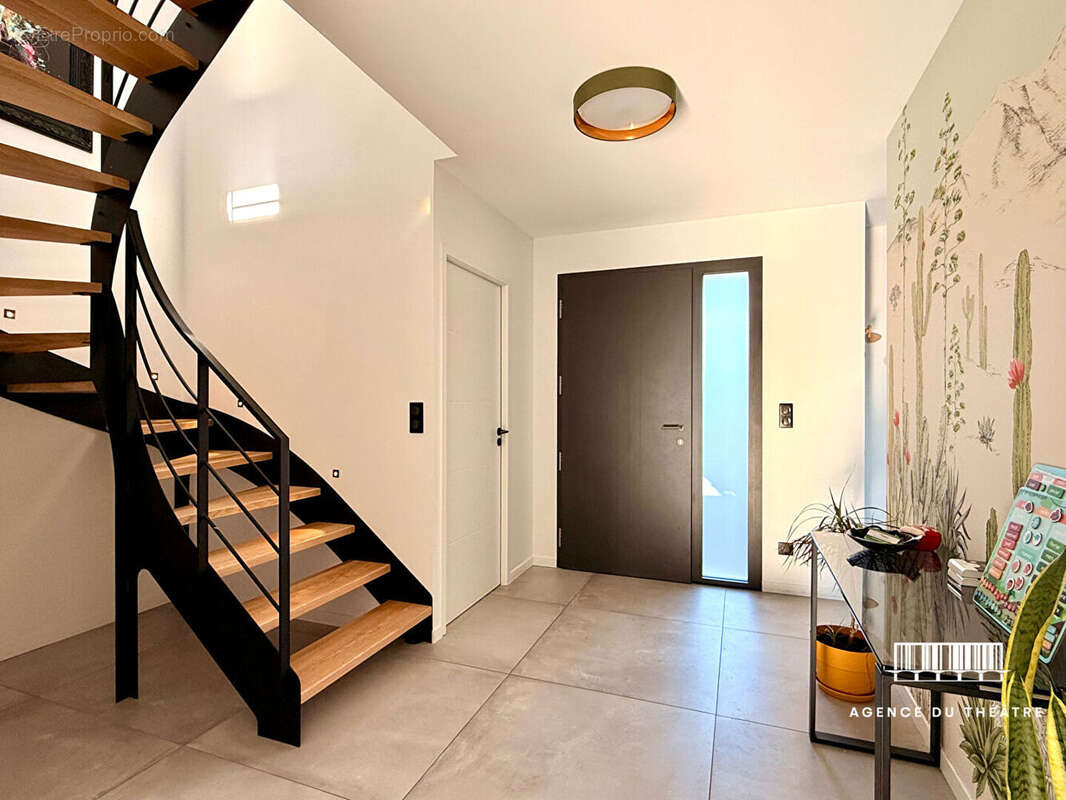 Maison à BASLY