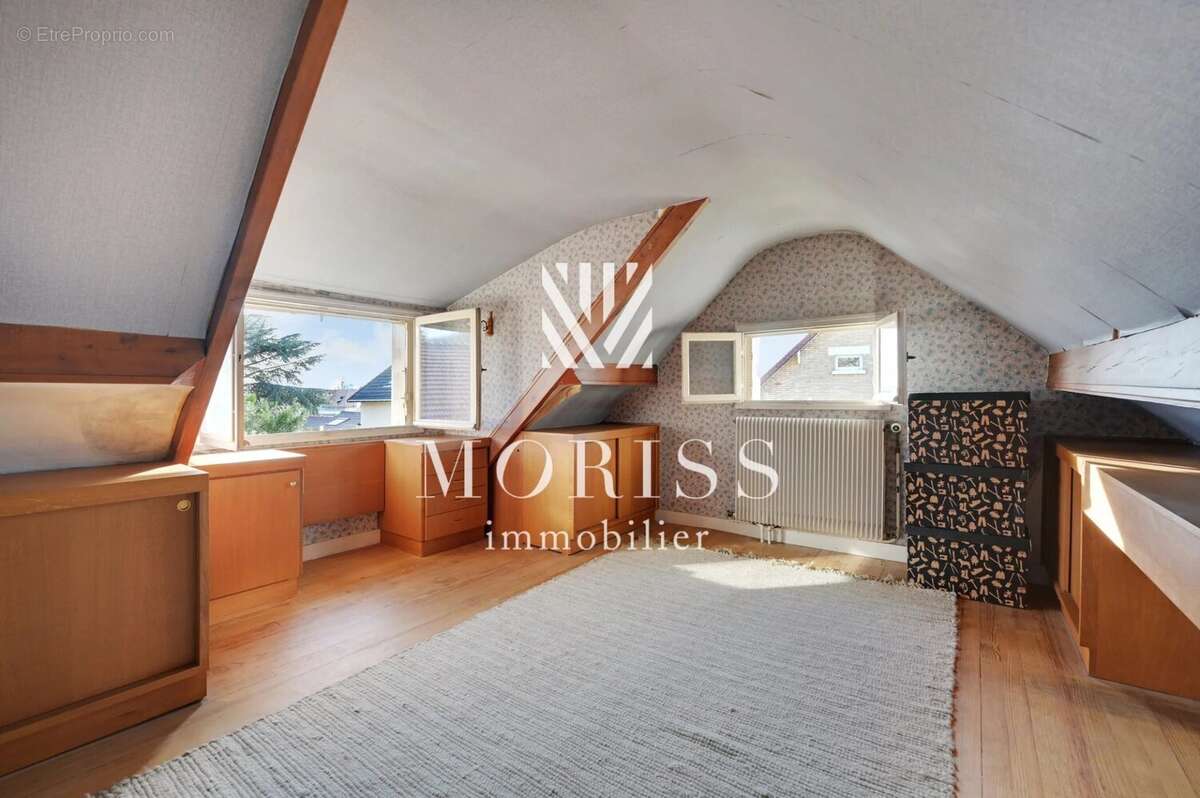 Maison à MONTIGNY-LES-CORMEILLES