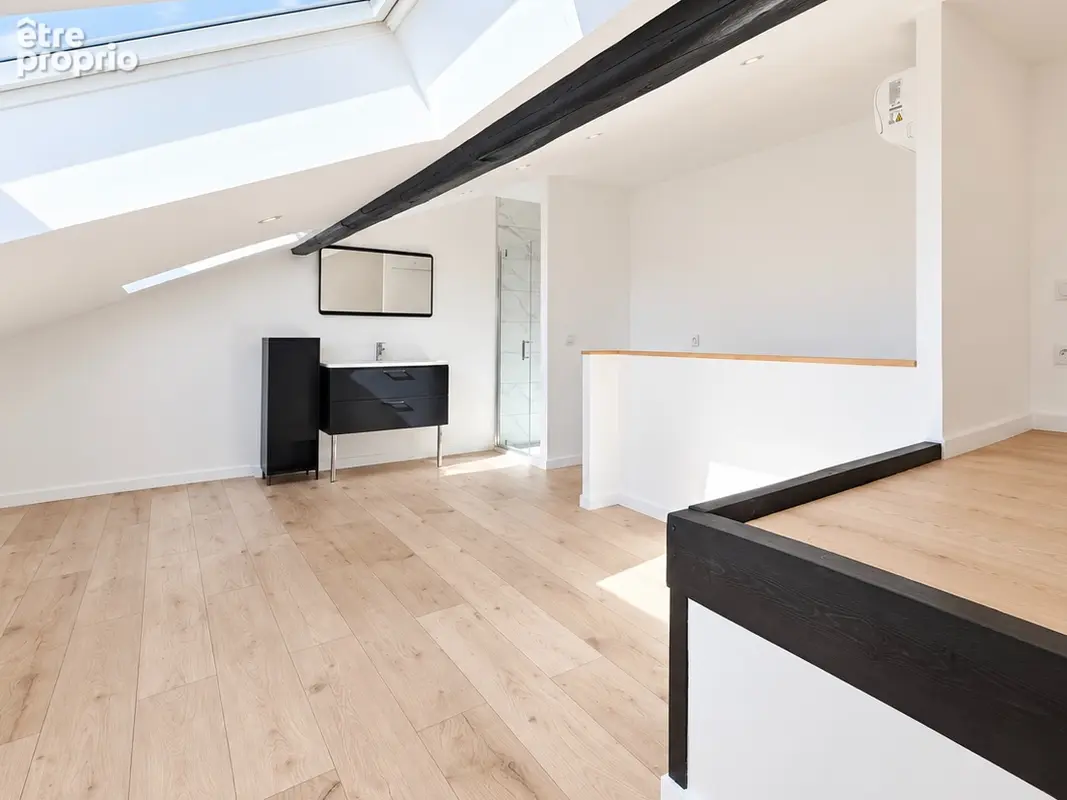Maison T4 rénovée avec cour - secteur Jamin REIMS - photo 11