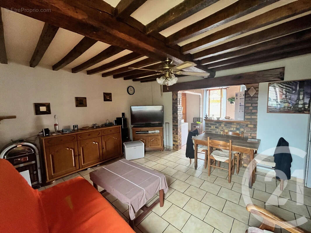 Maison à ENTRAINS-SUR-NOHAIN