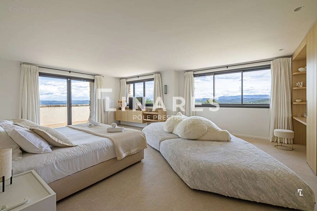 Domaine bellevue - mas de 459 m² - 13610 le puy sainte reparade - photo 18
