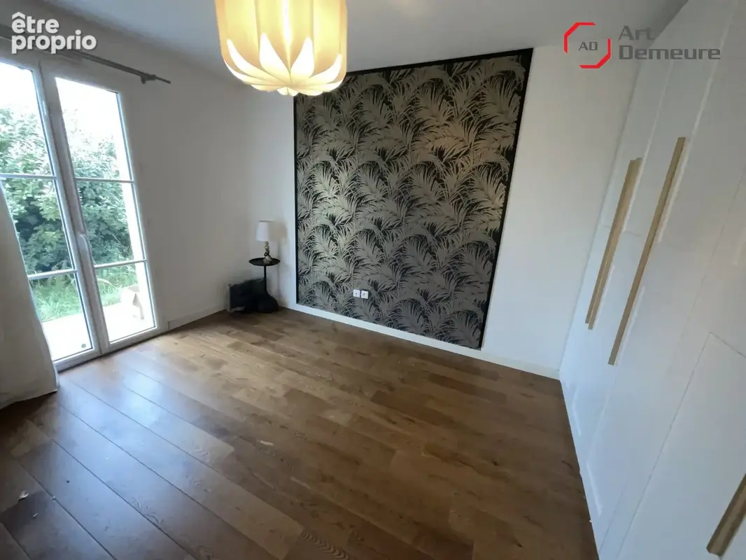 Maison 6 pièces 111 m² à vendre à Meriel (95630) - photo 4