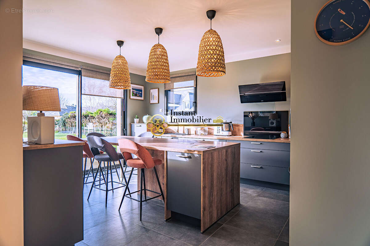 En exclusivité - Maison Carantec 8 pièce(s) - 238.09 m2 - photo 6