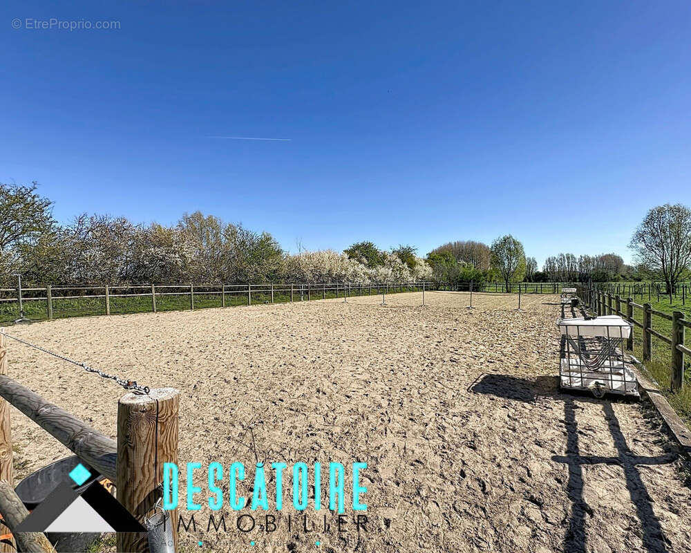 Maison à SAINT-FLORIS