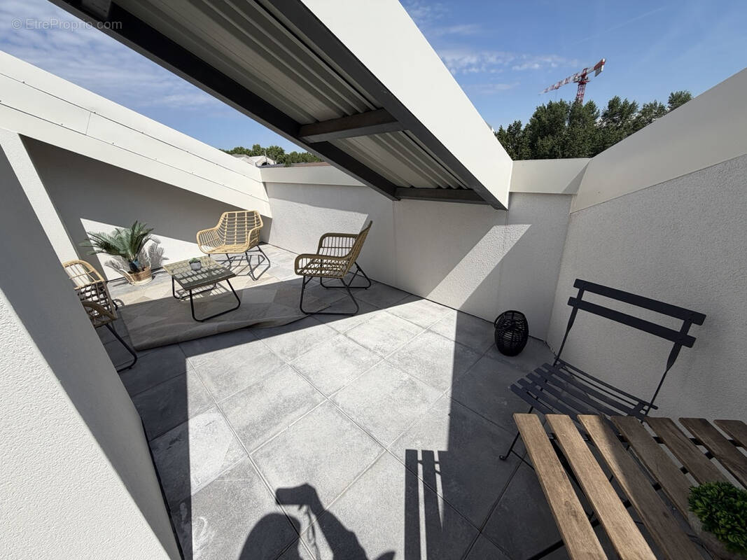 Appartement à BORDEAUX