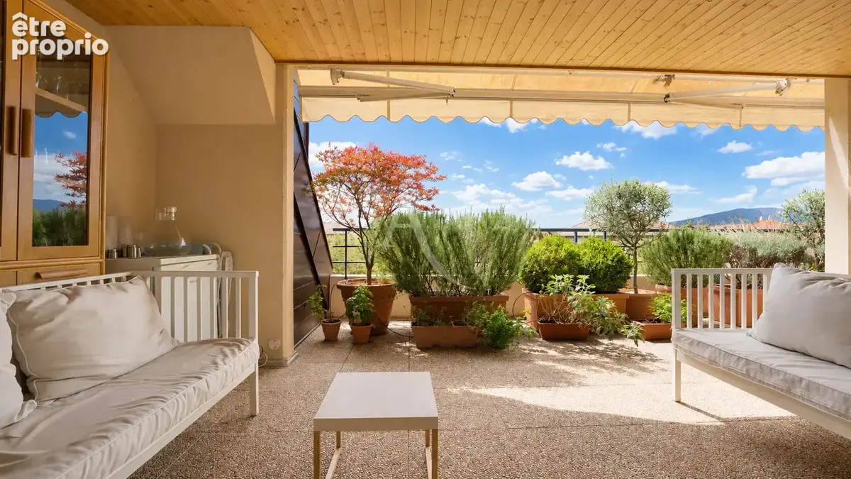Appartement duplex 212 m² - Résidence Les Cyclades -Saint-Julien-en-Genevois - photo 8