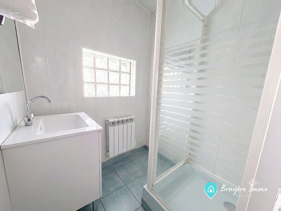 Maison 76 m² à Berlaimont  - photo 7