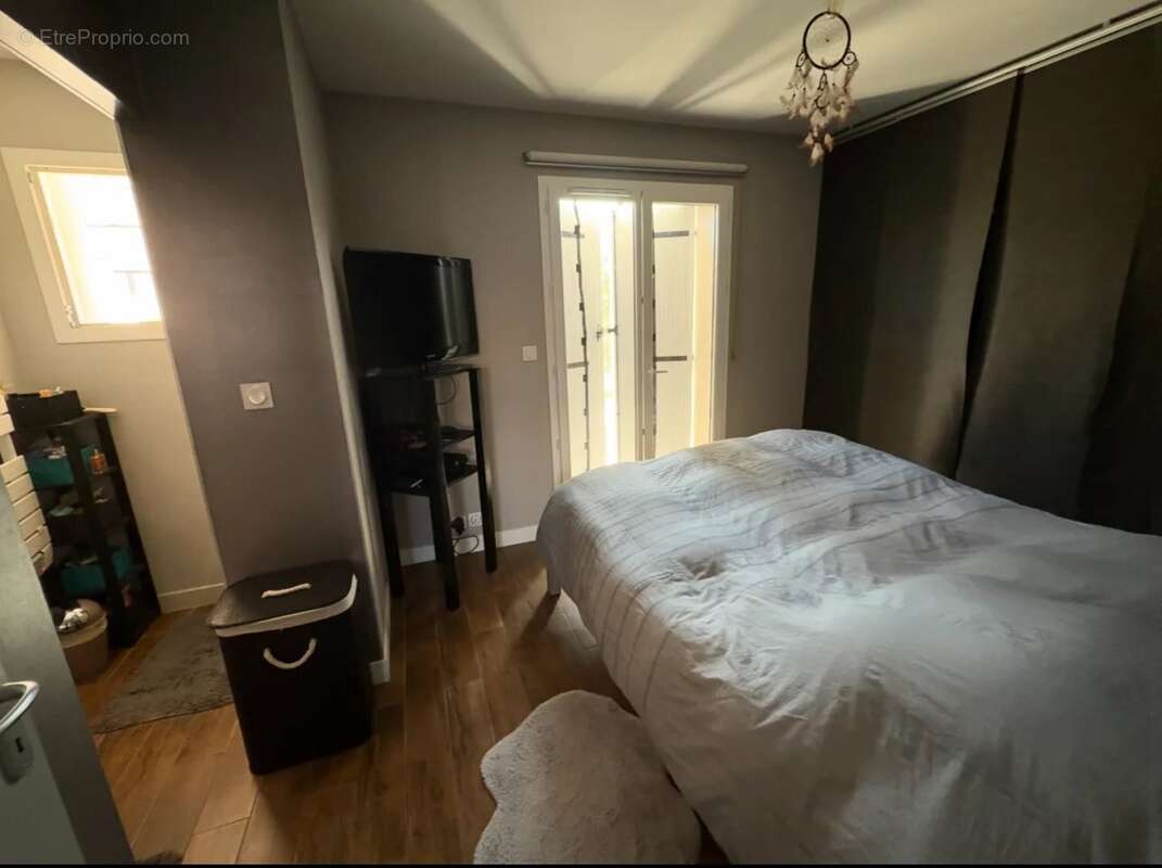 Maison à PARENTIS-EN-BORN