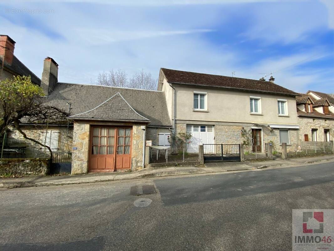 Maison à ALVIGNAC