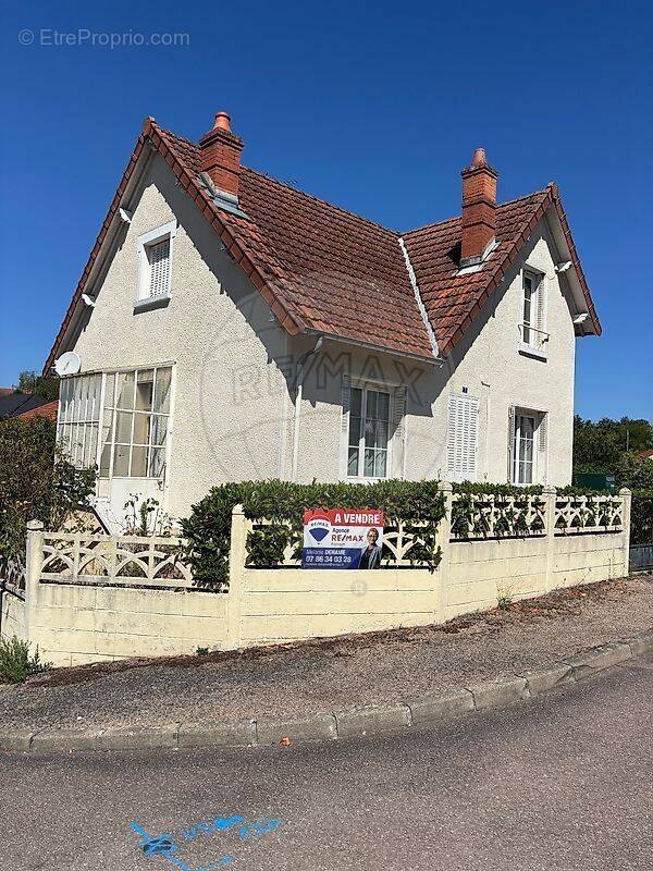 Maison à SAINT-LEGER-DES-VIGNES