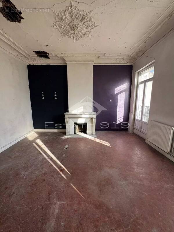 Commerce à MARSEILLE-6E