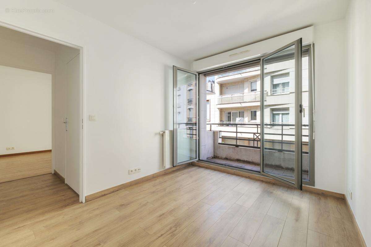 Appartement 76 m² à Levallois-Perret  - photo 6