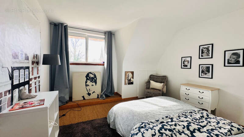 Maison à LOGONNA-DAOULAS