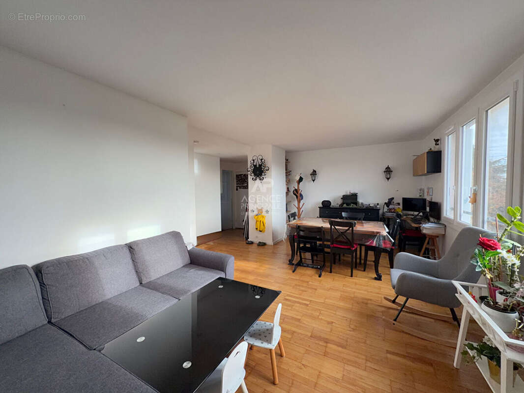 Appartement à ERMONT