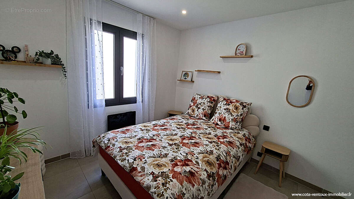 Maison à MONDRAGON