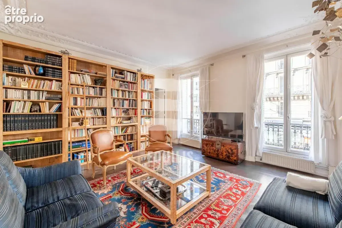 Appartement 4 pièces 98 m² à vendre à Paris-9e (75009) - photo 2