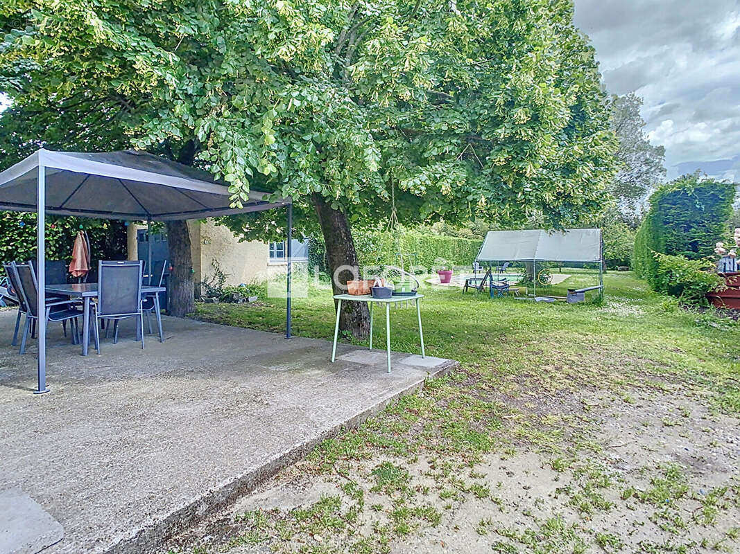 Maison à SAINT-PORQUIER