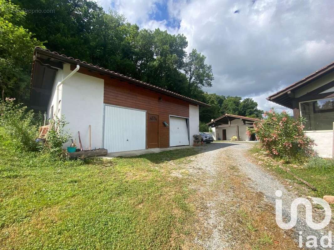 Maison 225 m² à Osses  - photo 6