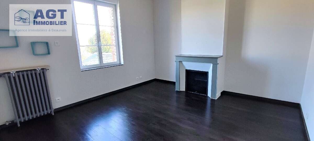 Maison à BEAUVAIS