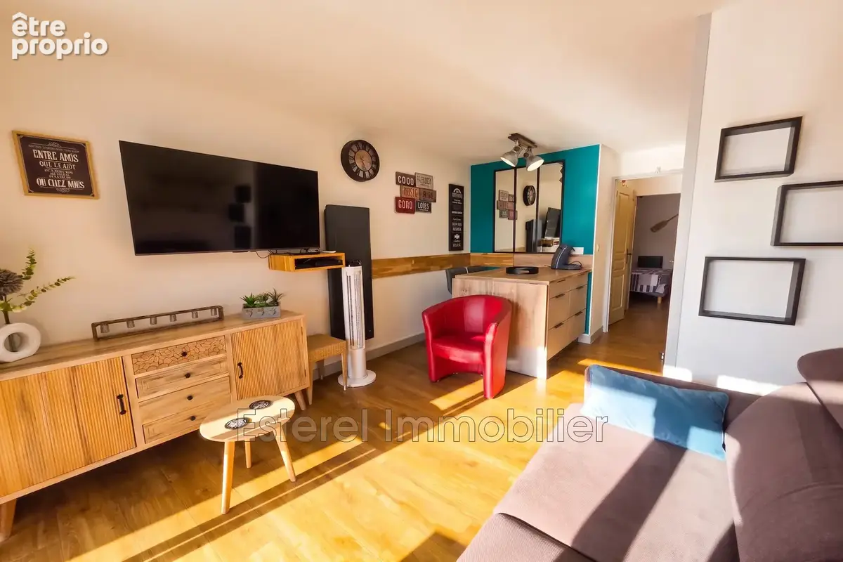 Appartement 2 pièces 28 m² à vendre à Saint-Raphael (83700) - photo 8