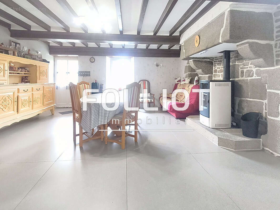 A vendre à Coulouvray Boisbenâtre maison proche école primaire - photo 5